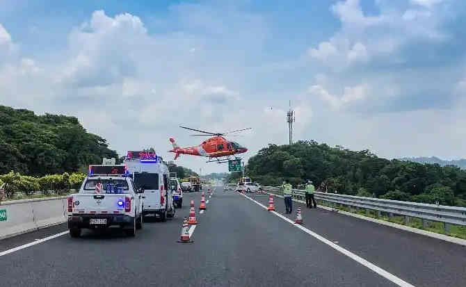纳溪区高速公路汽车救援案例